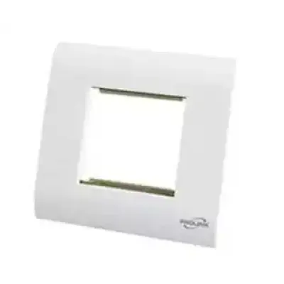 ProLink PL‑FP‑UK - UK Type Faceplate Kit White ProLink PL‑FP‑UK - UK Type Faceplate Kit White